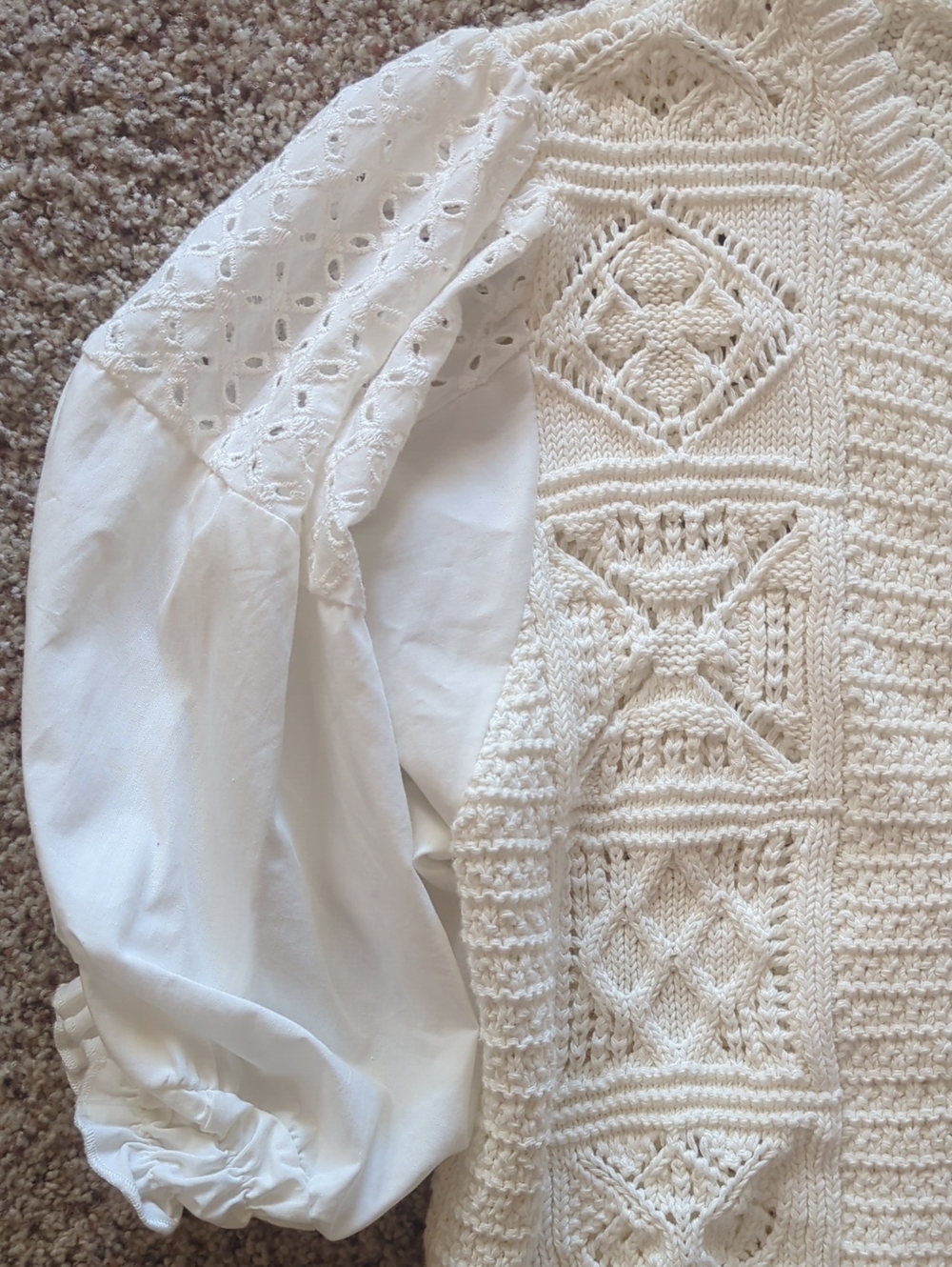 Zara Crochet Eyelet Sweater Size Medium NWT - Picture 2 of 4